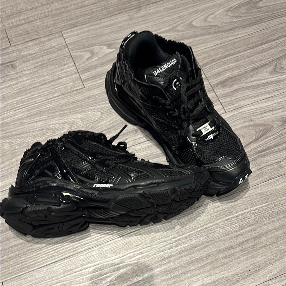 COPY - Balenciaga Men's Black Sneakers